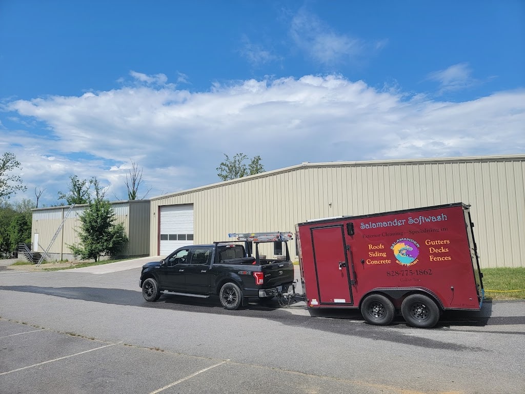 Commercial Warehouse Wash and Gutter Cleanout in Weaverville, NC