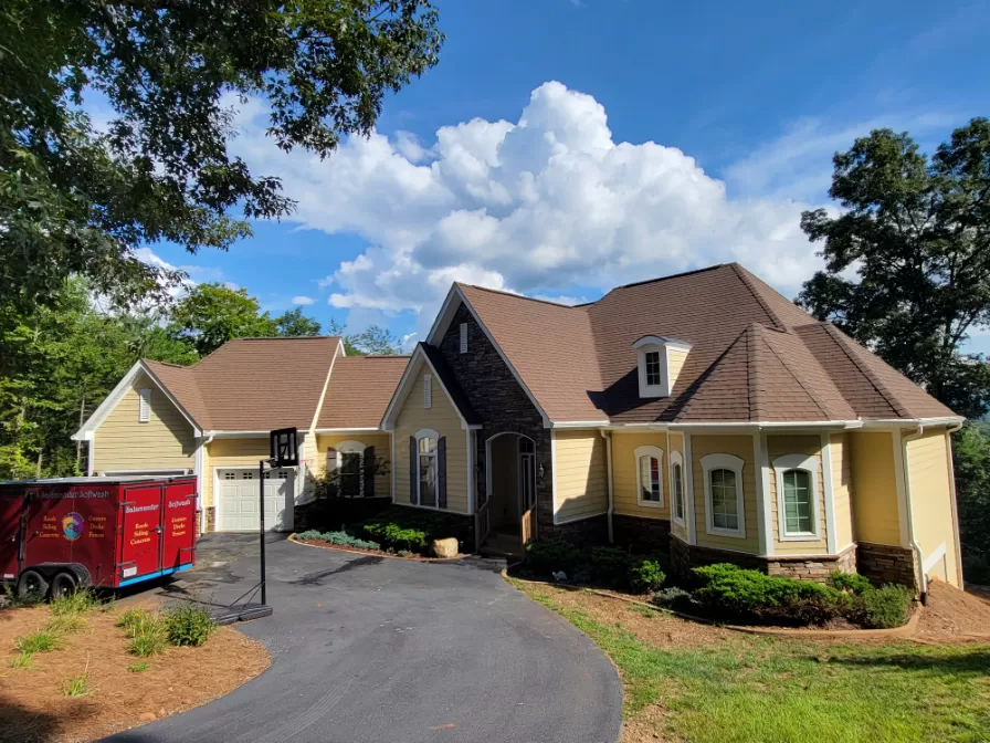 House Washing and Roof Cleaning in Franklin, NC